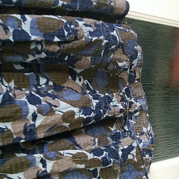 Chelsea & Violet  Tunic - Picture 7 of 7